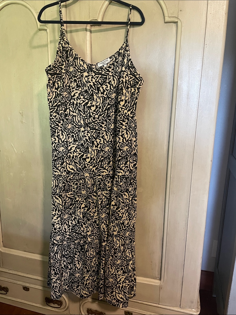 Spaghetti Strap Black & Cream Floral Maxi Dress